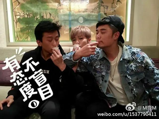 LUHAN、SNS更新。
