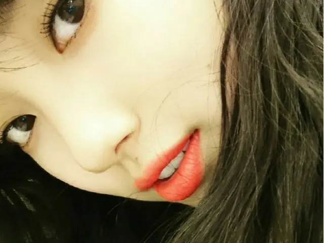 MISS A スジ、画報級の自撮り写真公開。