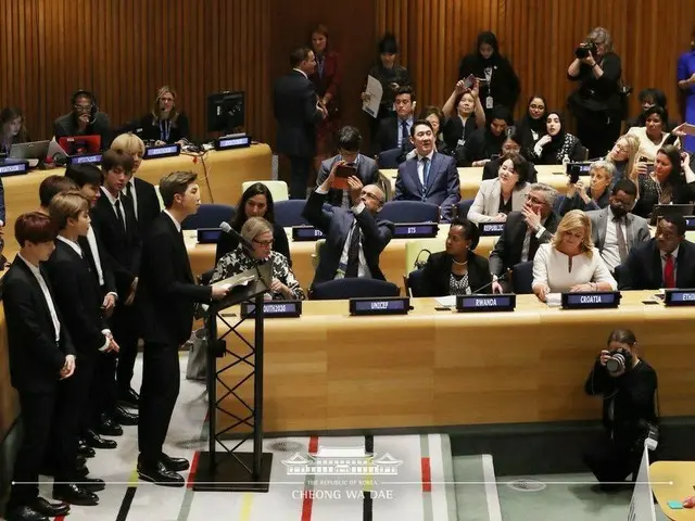 韓国青瓦台(大統領府)が公開した防弾少年団 の国連演説のようす