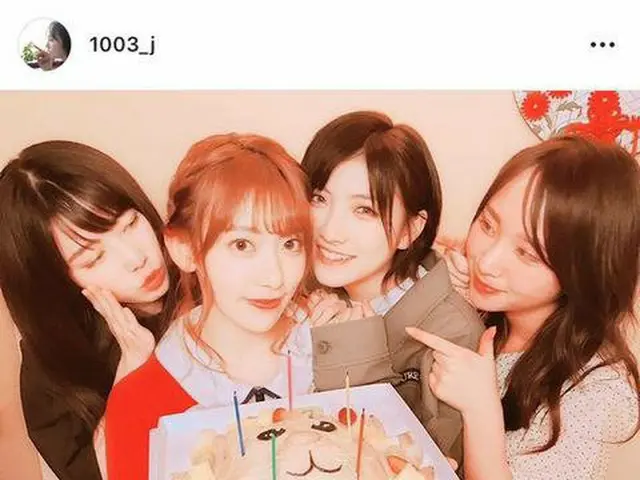 IZONE デビューの祝福を受けるHKT48の宮脇咲良