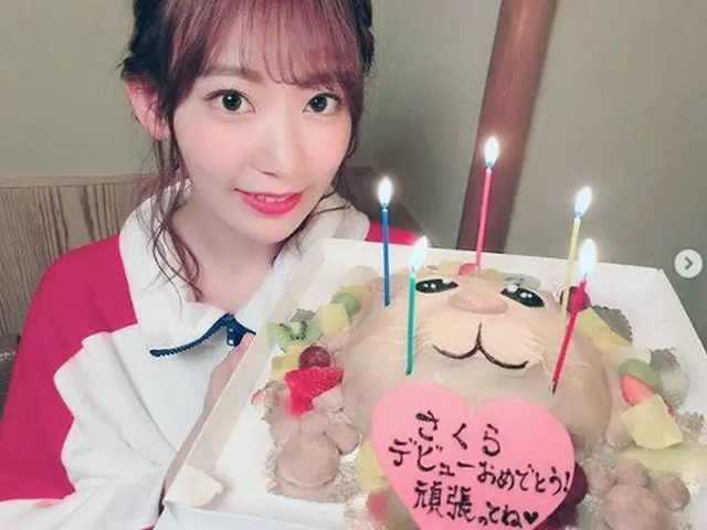 IZONE 宮脇咲良、SNS更新