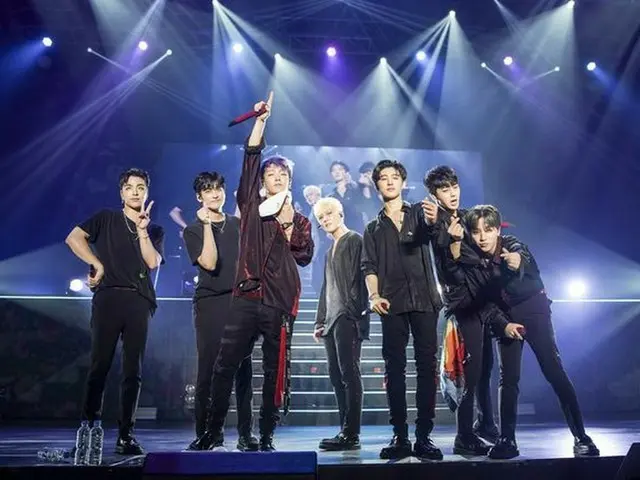 iKON、日本ニューアルバム「RETURN」がオリコンデイリーアルバムランキングで1位を獲得。
