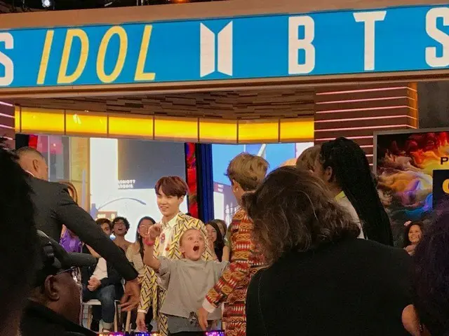 防弾少年団 JIMINを見たアメリカの子供の表情が可愛すぎると話題