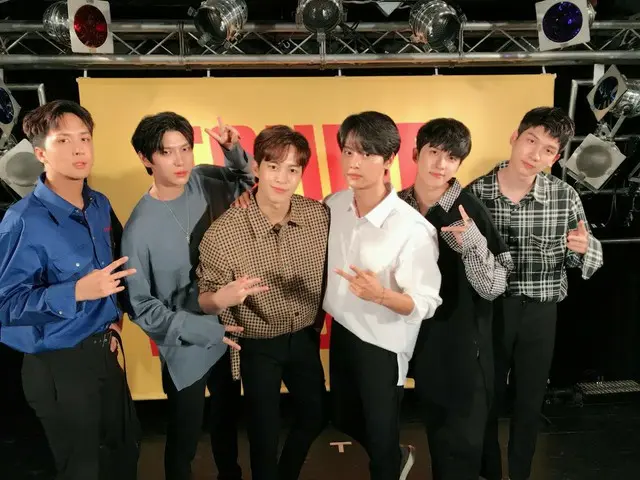 【jt公式】VIXX、タワーレコード渋谷店でのイベント終了。