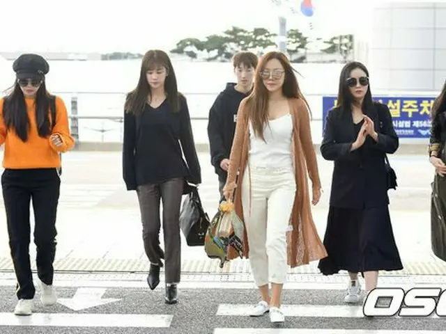 Apink、単独コンサートのため台湾に出国