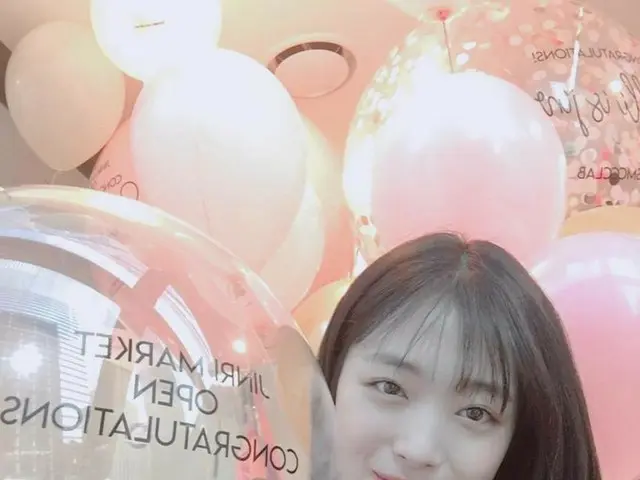 【g公式】f(x) 出身ソルリ、SNS更新。