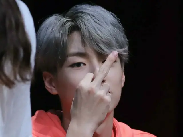 MYTEEN ハンスル、カメラに向かって中指立てて物議に。
