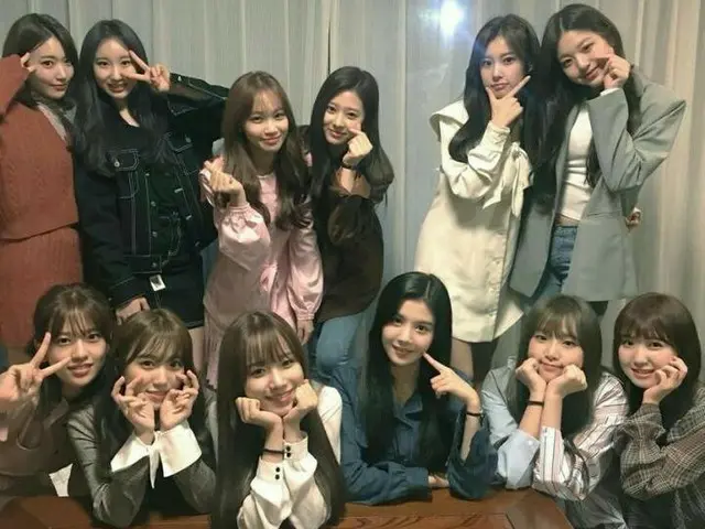 IZONE、Vアプリ終了後の完全体写真