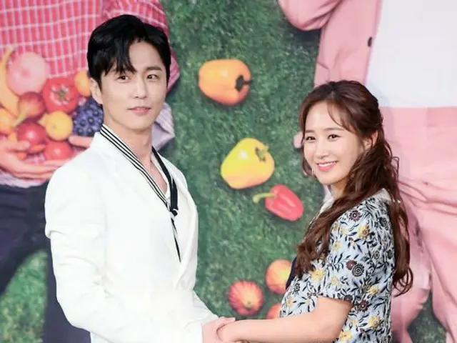 俳優シン・ドンウク & 少女時代 ユリ、MBC新芸能ドラマ「大長今(テジャングム)が見ている」制作発表会に出席