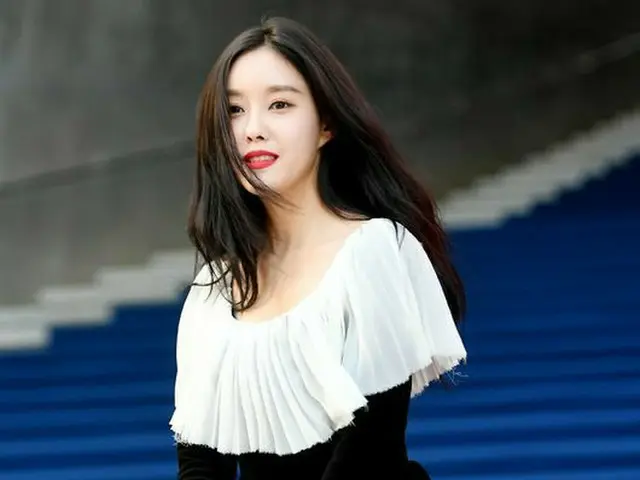 T-ARA ヒョミン、2019 S/S HERA SEOUL FASHION WEEK「PUSHBUTTON」COLLECTIONに参加