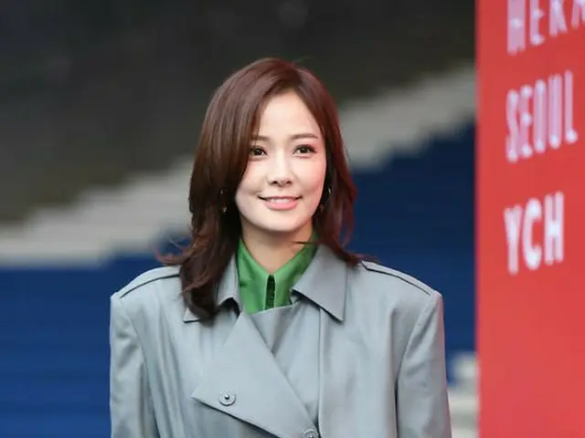 女優ソン・テヨン、2019 S/S HERA SEOUL FASHION WEEK「YCH」COLLECTIONに参加