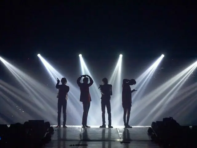 WINNER、タイ・バンコク公演で130分間ファンを魅了！