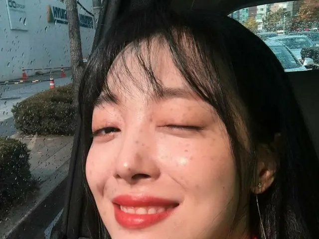 【g公式】f(x) 出身ソルリ、SNS更新。