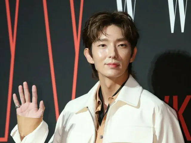 俳優イ・ジュンギ、「第13回W KOREA乳がん認識向上キャンペーン」のチャリティーイベントに出席