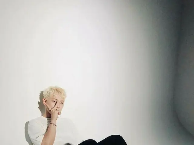 【G公式】iKON DK、SNS更新。