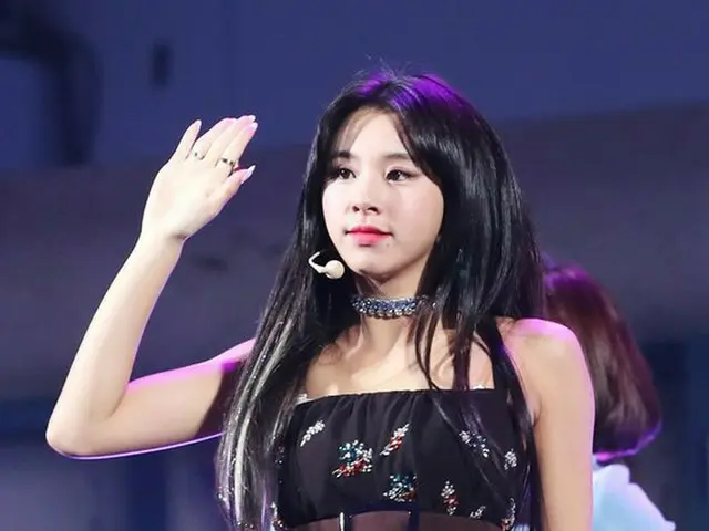 TWICE チェヨン、6thミニアルバム「YES or YES」カムバックショーケース中の様子