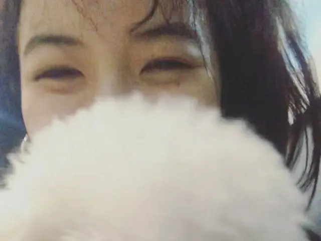 【g公式】4Minute 出身ヒョナ、愛犬との動画を公開。