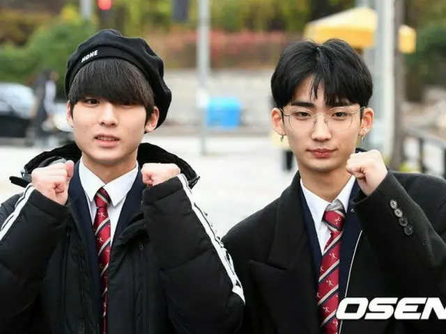 TRCNG ジソン、ヒョヌ、大学修学能力試験(韓国版のセンター試験)を受験中