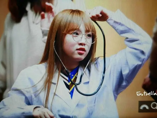 IZ*ONE イェナ、ファンサイン会で「頭すごい」説