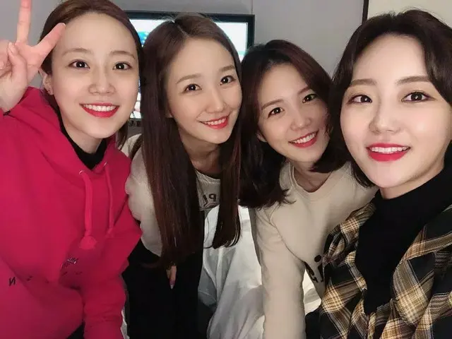 【g公式】KARA_ヨンジ、家族の集いを公開。