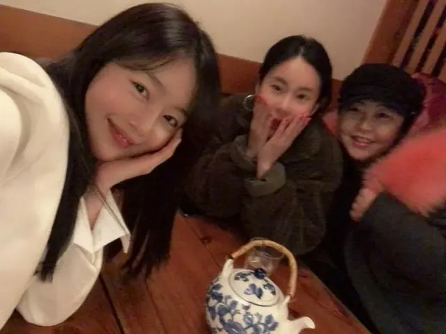 【g公式】SECRET_出身ハン・ソナ、写真公開。