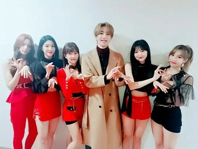 【t公式】LABOUM のミュージックビデオで熱演してくれた「義理男」UKISS JUNが音楽番組「音楽中心」生放送の控え室をびっくり訪問。