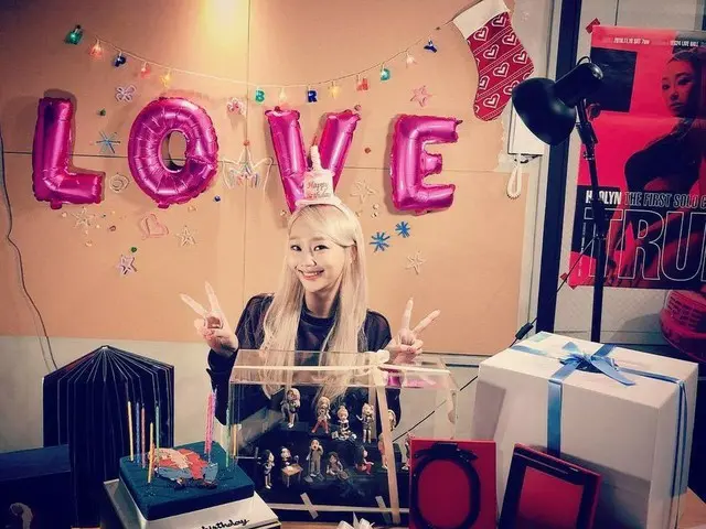 、、【g公式】SISTAR_出身ヒョリン、誕生日パーティーの様子を公開。