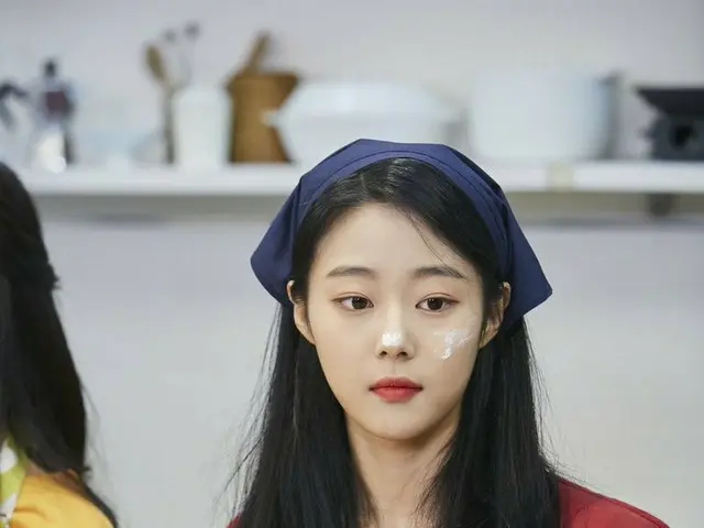 、、【d公式fnc】Cherry Bullet CHAERIN、[ボーナスステージ 3]の舞台裏を公開。