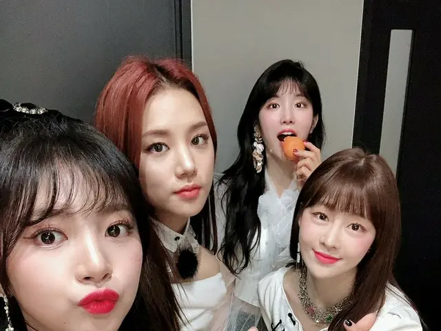 【t公式】LABOUM、[ #ラブム]ラテの愛をいっぱいに受けたラブムこれらのエネルギーの充電💯❗️しばらくしてショー音楽中心火をオンにするステージをお見逃し
