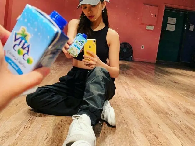 【g公式】元SISTAR ボラ、SNS更新。