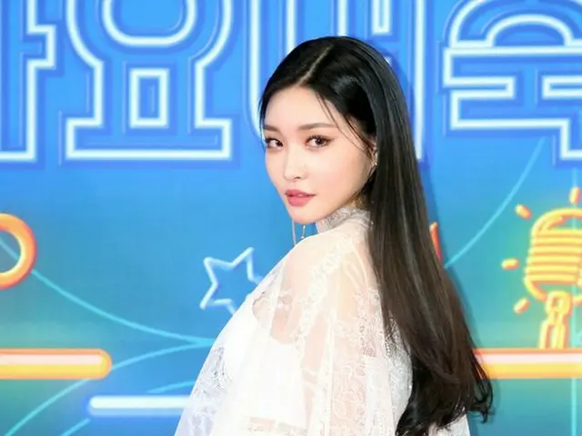 チョンハ、「2018 KBS 歌謡大祝祭」レッドカーペット行事に出席