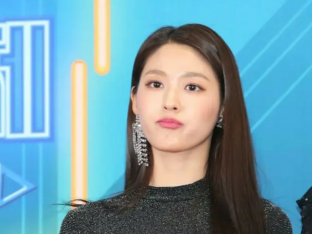AOA、「2018 KBS 歌謡大祝祭」レッドカーペット行事に出席。