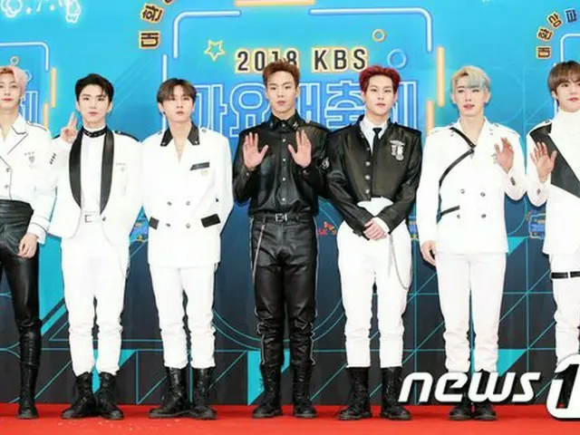 MONSTA X、「2018 KBS 歌謡大祝祭」レッドカーペット行事に出席