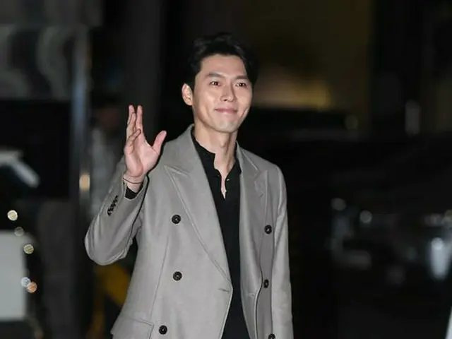 俳優ヒョンビン、主演ドラマ「アルハンブラ宮殿の思い出」の打ち上げパーティーに参加中