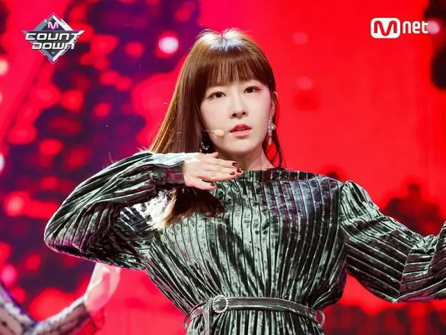 、、【t公式】LABOUM、KCON_Global：190103 MCOUNTDOWN現場フォト公開。