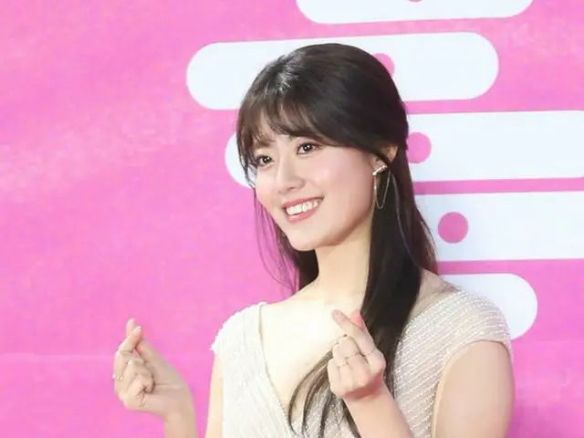 女優ナム・ジヒョン、「第28回ハイワン ソウル歌謡大賞」レッドカーペットに登場