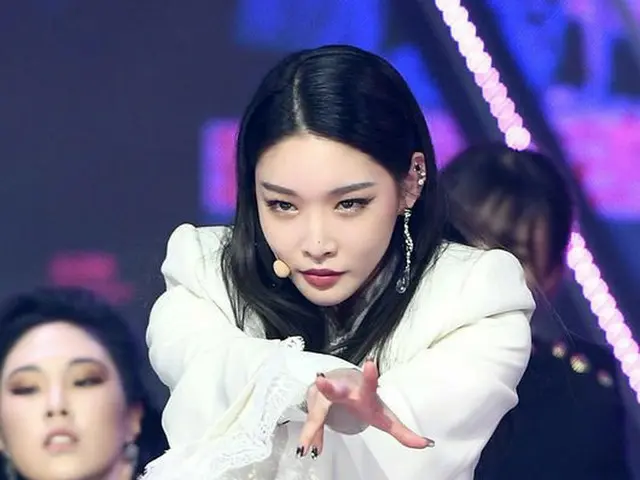 チョンハ、MBC MUSIC「Show Champion」に出演