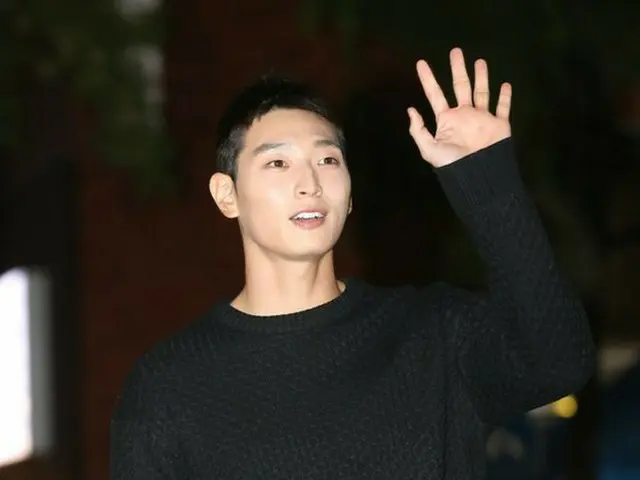 2AM ジヌン、軍楽隊に志願