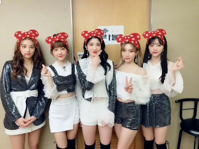 、、【t公式】LABOUM、SNS更新。