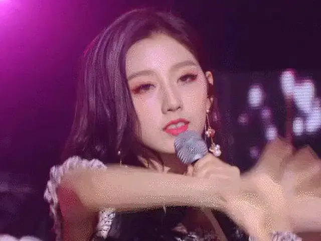 LOVELYZ イェイン、KPOPガールズグループの「腕の細さ」の動画が話題