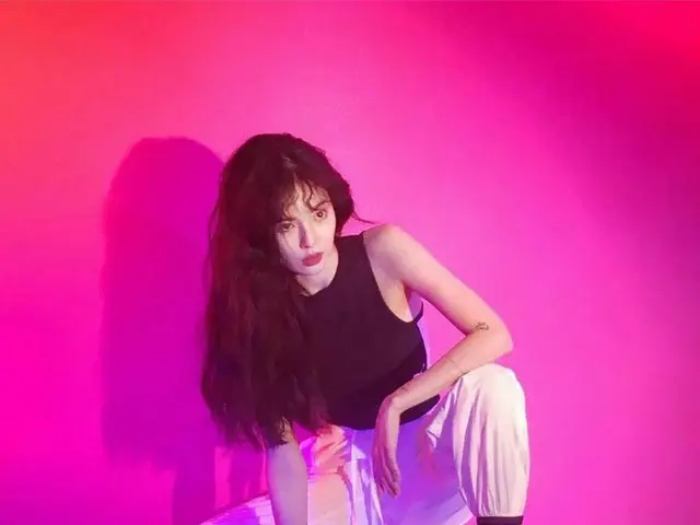 、、【g公式】4MINUTE_出身ヒョナ、画報撮影中。