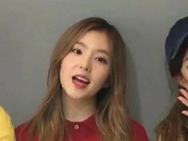 露出を恥ずかしがるRed Velvet アイリーン