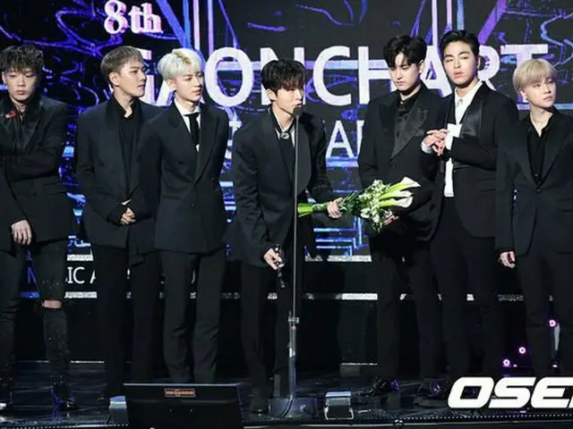 iKON の「LOVE SCENARIO」、「8th GAONCHART MUSIC AWARDS」今年の歌手賞1月を受賞。