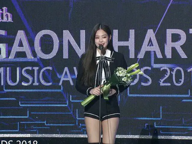 BLACKPINK JENNIEの「SOLO」、「8th GAONCHART MUSIC AWARDS」今年の歌手賞デジタル部門ベスト11月を受賞