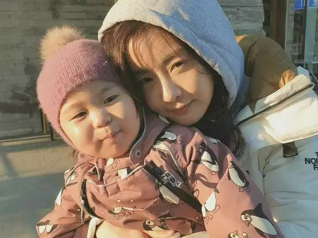 、、【g公式】女優カン・ソラ、SNS更新。