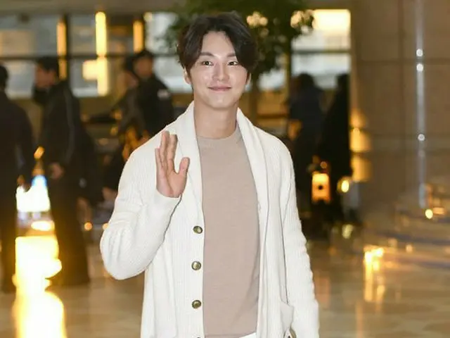 俳優ユン・シユン、ドラマプロモーションのため日本へ出国