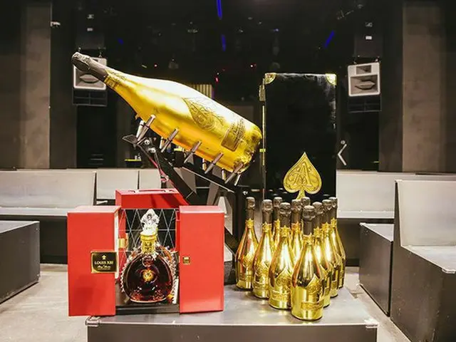 BIGBANG V.Iが運営する江南クラブで販売されているという1億ウォン(約1000万円)相当の“マンスールセット”