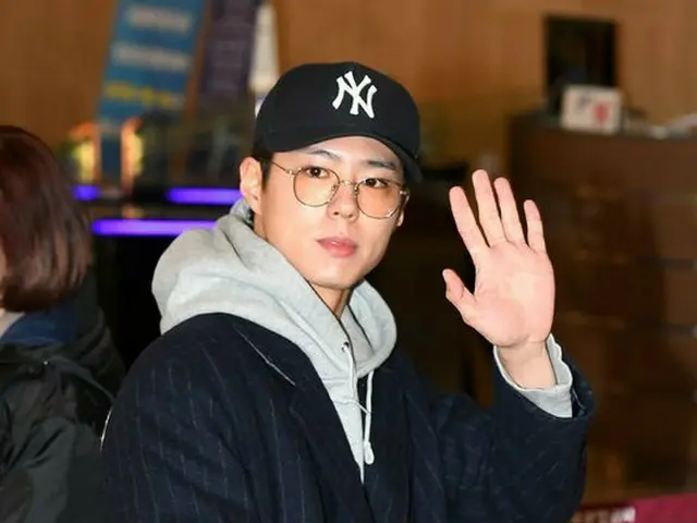 俳優パク・ボゴム、ファンミーティングのため日本へ出国