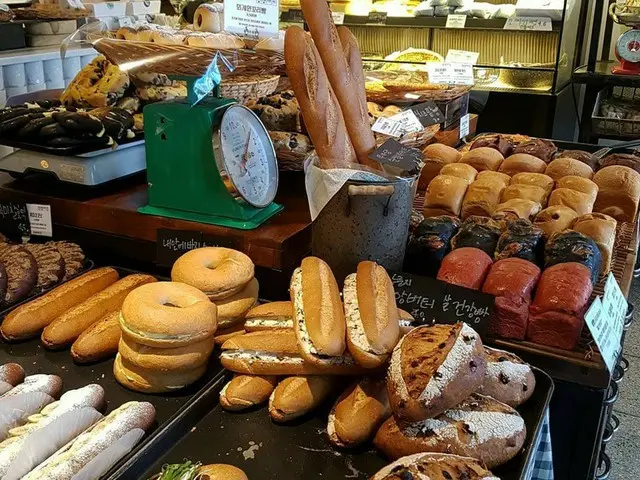 、、【g公式】女優カン・ソラ、SNS更新。