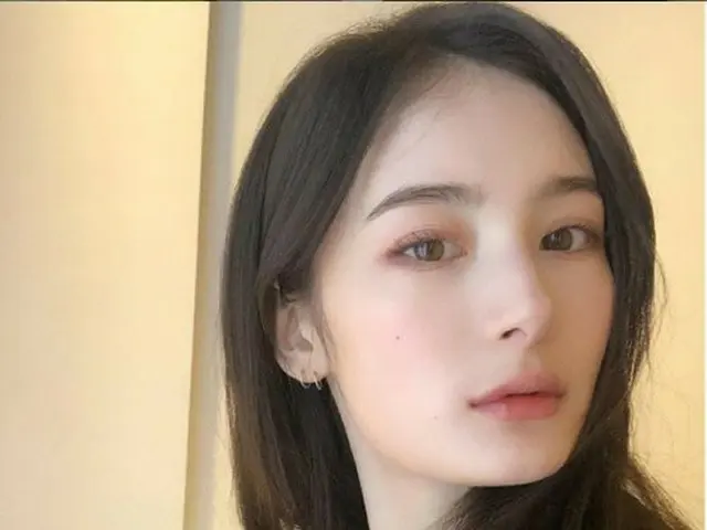 ロシアの美少女が韓国で歌手デビューか？現在、5月デビューを目標に準備中